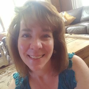 Meet your Posher, Joyce